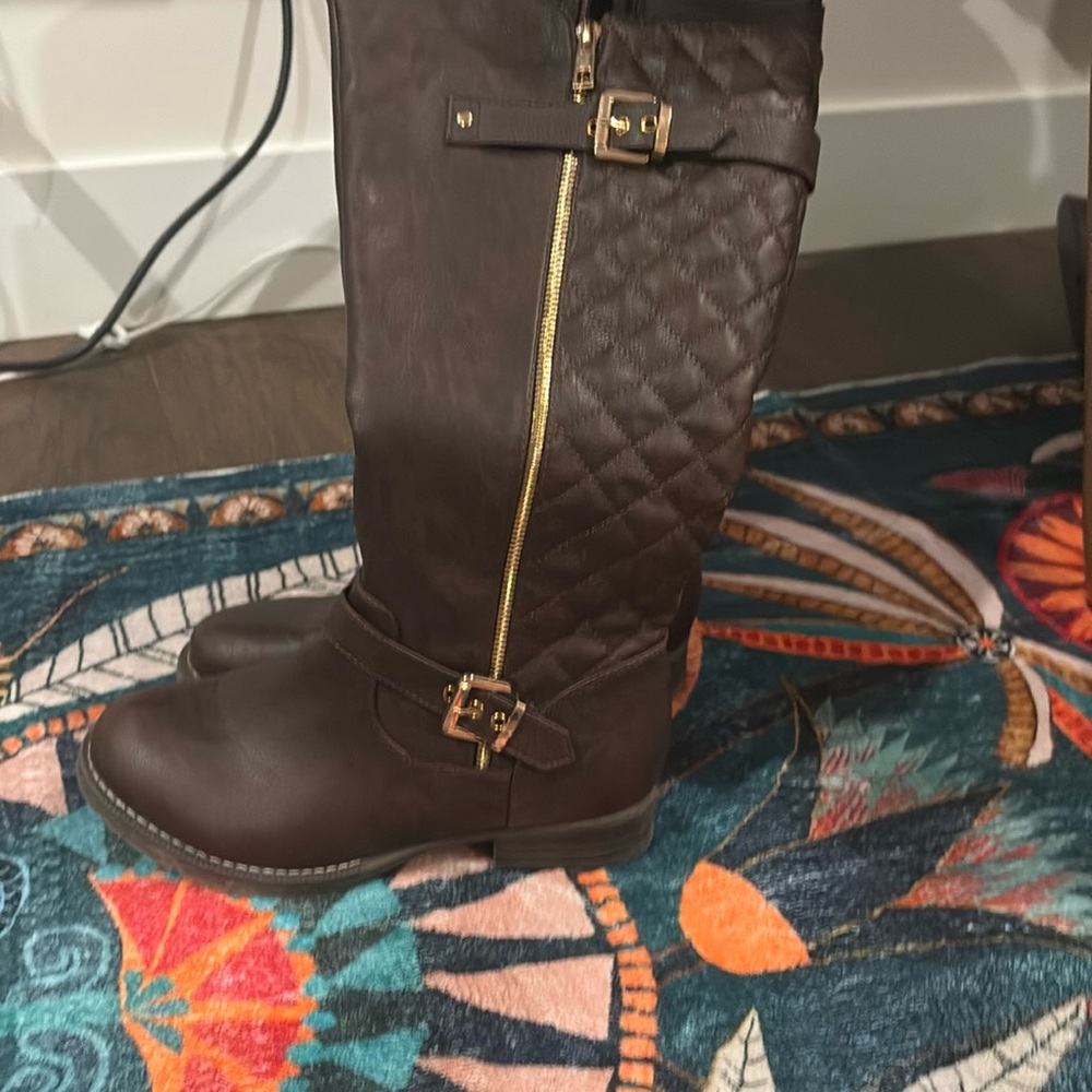 Quilted knee high boots